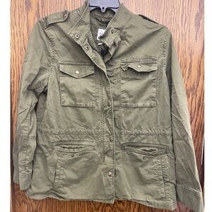 GAP Women’s Olive Green Jacket. Size M.